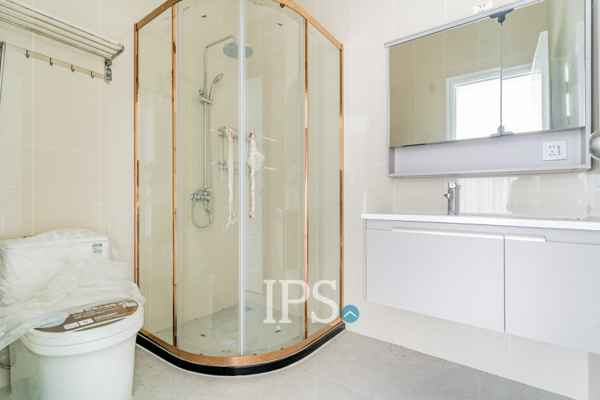 3 Bedroom Villa For Rent - Bassac Garden, Tonle Bassac, Phnom Penh