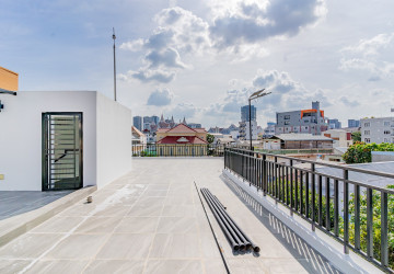 3 Bedroom Villa For Rent - Bassac Garden, Tonle Bassac, Phnom Penh thumbnail