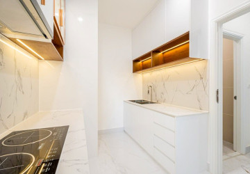 3 Bedroom Villa For Rent - Bassac Garden, Tonle Bassac, Phnom Penh thumbnail