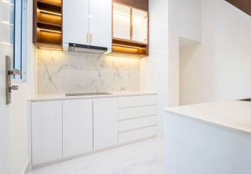 3 Bedroom Villa For Rent - Bassac Garden, Tonle Bassac, Phnom Penh thumbnail