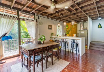 6 Bedroom Villa For Rent - Veal Sbov, Phnom Penh thumbnail