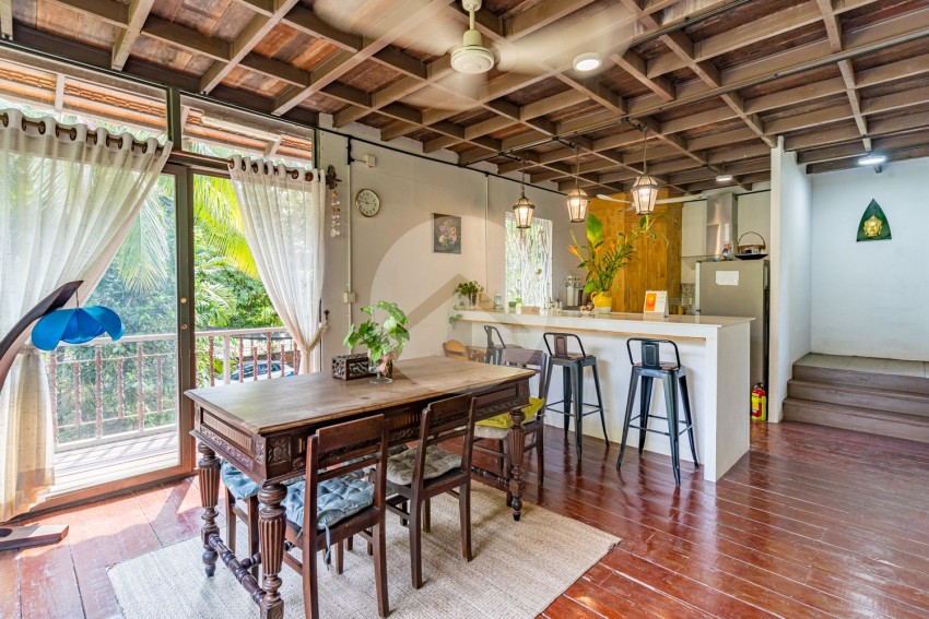 6 Bedroom Villa For Rent - Veal Sbov, Phnom Penh