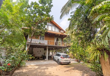 6 Bedroom Villa For Rent - Veal Sbov, Phnom Penh thumbnail