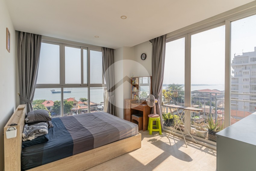 6th Floor 2 Bedroom Condo For Sale - Mekong View Tower 3, Chroy Changvar, Phnom Penh