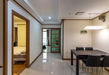 6th Floor 1 Bedroom Condo For Sale - DeCastle Royal, BKK1, Phnom Penh thumbnail