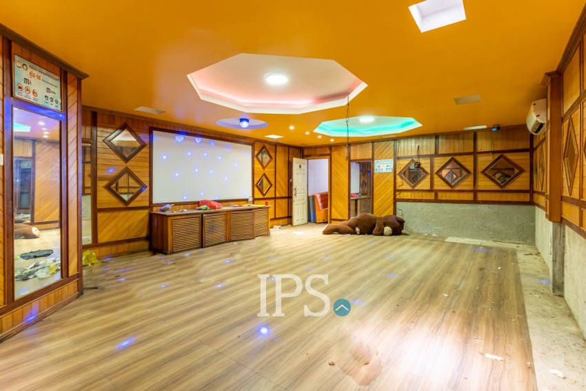 7 Storey Commercial Building For Rent - Phsar Depou 3, Phnom Penh