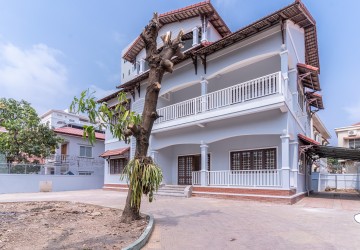 7 Bedroom Villa For Rent - Phsar Daeum Thkov, Phnom Penh thumbnail