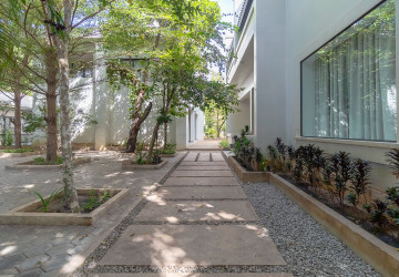 1 Bedroom Apartment For Rent - Svay Dangkum, Siem Reap thumbnail