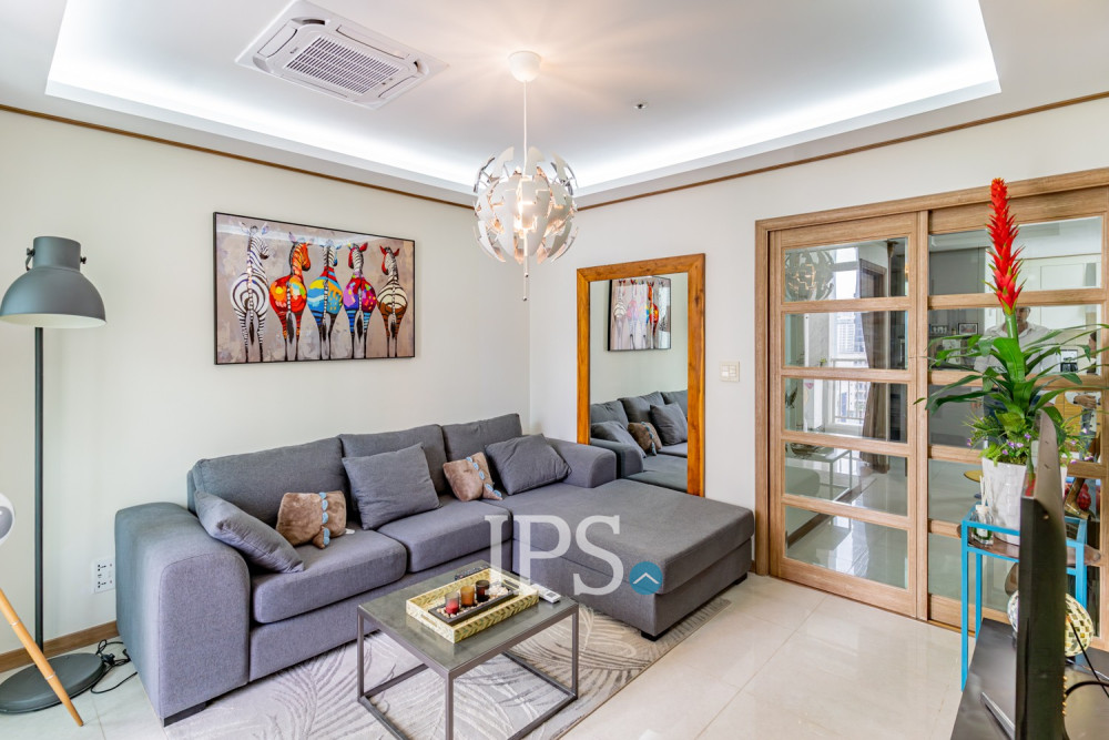 11th Floor 1 Bedroom Condo For Sale - De Castle Royal, BKK1, Phnom Penh - Image 3
