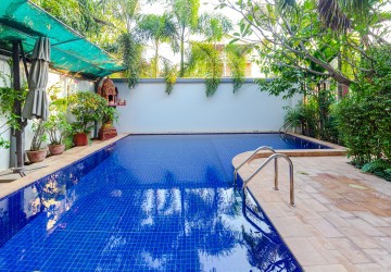 2 Bedroom Apartment For Rent - Slor Kram, Siem Reap thumbnail