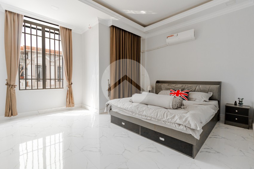 2 Bedroom Townhouse For Rent - Kandaek, Siem Reap