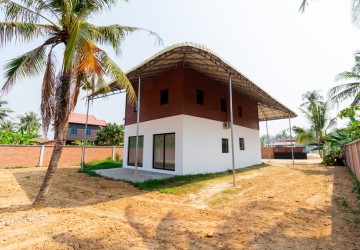 4 Bedroom House For Sale - Krabei Riel, Siem Reap thumbnail