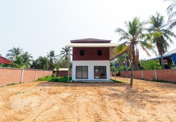 4 Bedroom House For Sale - Krabei Riel, Siem Reap thumbnail