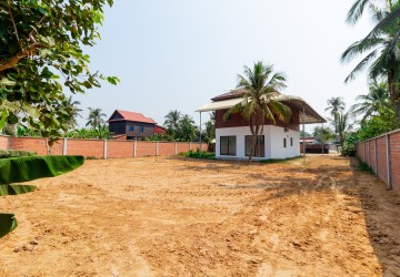 4 Bedroom House For Sale - Krabei Riel, Siem Reap thumbnail