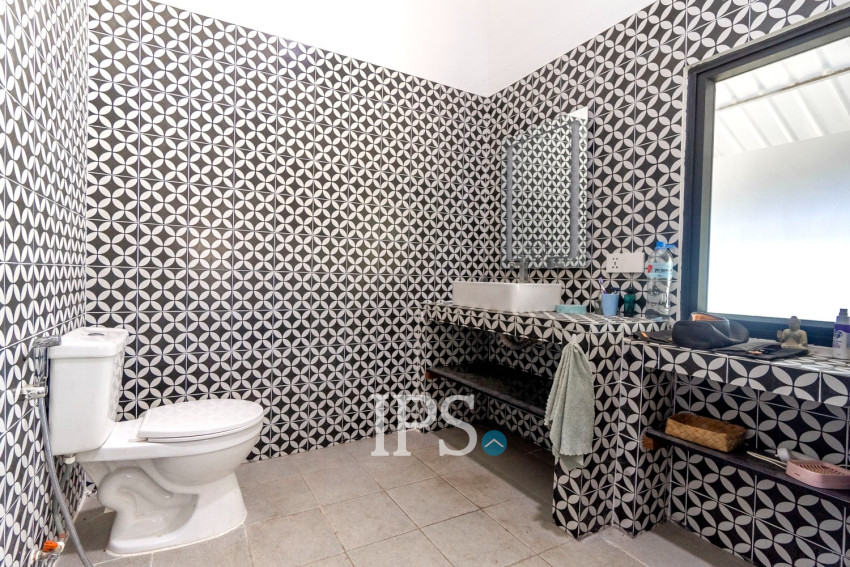 4 Bedroom House For Sale - Krabei Riel, Siem Reap