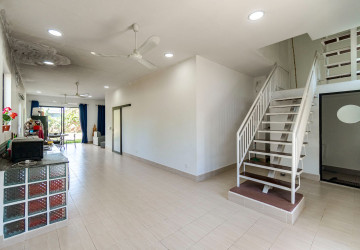 4 Bedroom House For Sale - Krabei Riel, Siem Reap thumbnail
