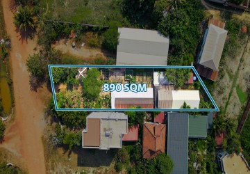 890 Sqm Residential Land For Sale - Svay Dangkum, Siem Reap thumbnail