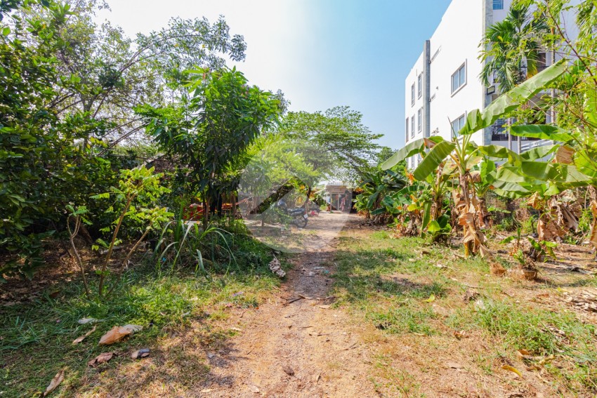 890 Sqm Residential Land For Sale - Svay Dangkum, Siem Reap