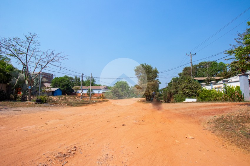 890 Sqm Residential Land For Sale - Svay Dangkum, Siem Reap