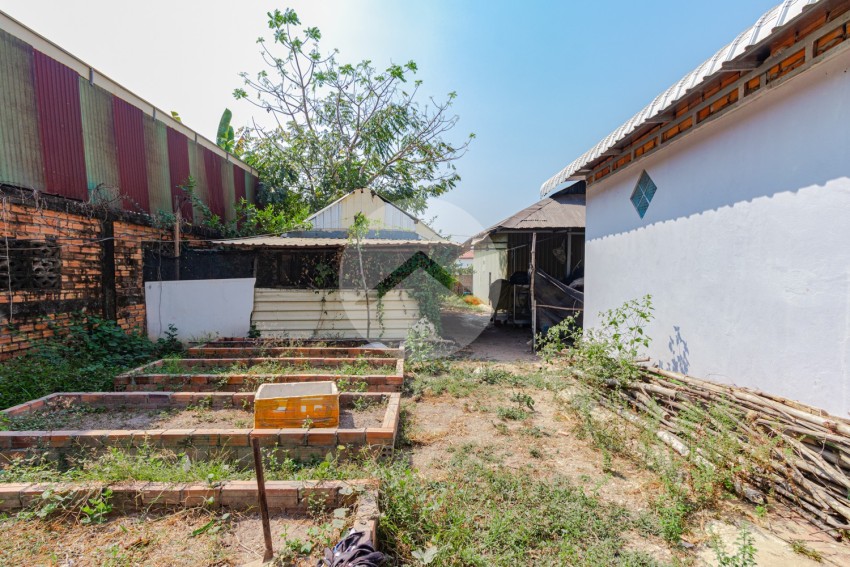 890 Sqm Residential Land For Sale - Svay Dangkum, Siem Reap