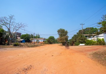 890 Sqm Residential Land For Sale - Svay Dangkum, Siem Reap thumbnail