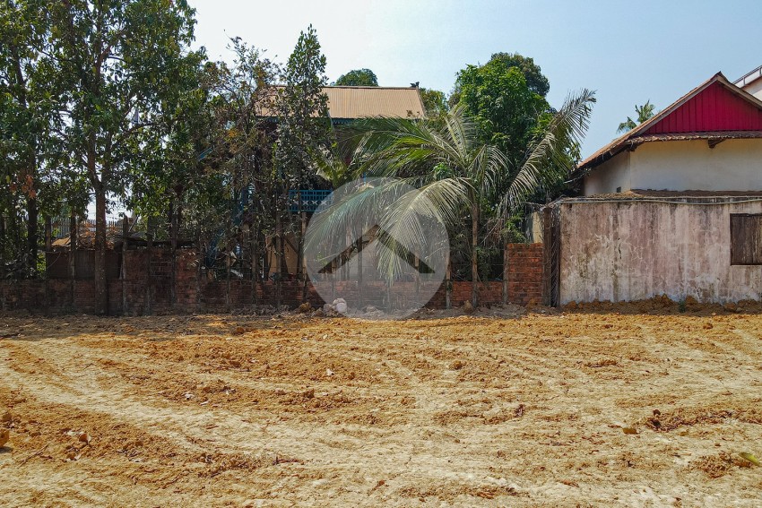 690 Sqm Residential Land For Sale - Svay Dangkum, Siem Reap