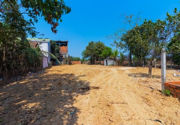 690 Sqm Residential Land For Sale - Svay Dangkum, Siem Reap thumbnail