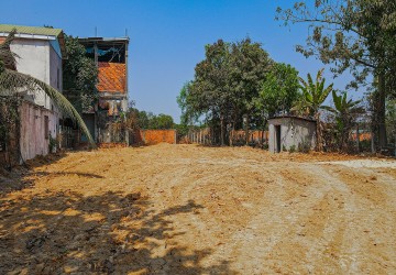 690 Sqm Residential Land For Sale - Svay Dangkum, Siem Reap thumbnail