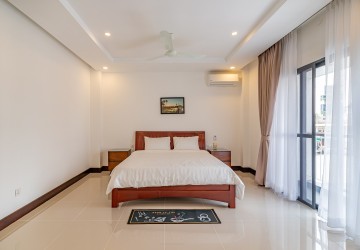 33 Sqm Studio Serviced Apartment For Rent - BKK3, Phnom Penh thumbnail