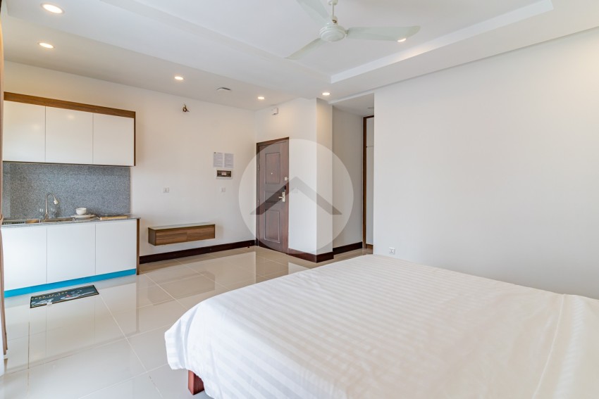 33 Sqm Studio Serviced Apartment For Rent - BKK3, Phnom Penh