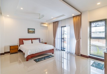 33 Sqm Studio Serviced Apartment For Rent - BKK3, Phnom Penh thumbnail