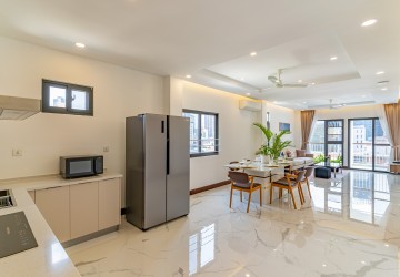 2 Bedroom Serviced Apartment For Rent - BKK3, Phnom Penh thumbnail