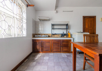 1 Bedroom Apartment For Rent - Sala Kamreuk, Siem Reap thumbnail