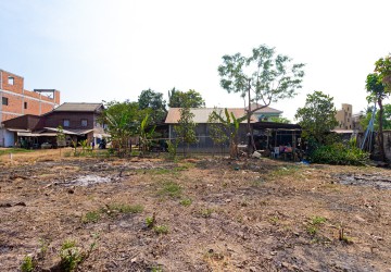 303 Sqm Residential Land For Sale - Svay Dangkum, Siem Reap thumbnail