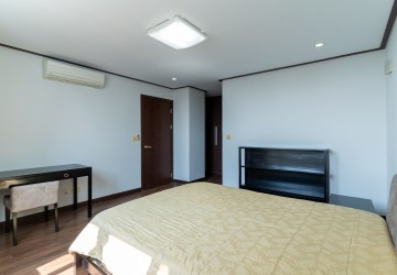 3 Bedroom Condo For Rent - De Castle Diamond, Boeung Kak 2, Phnom Penh thumbnail