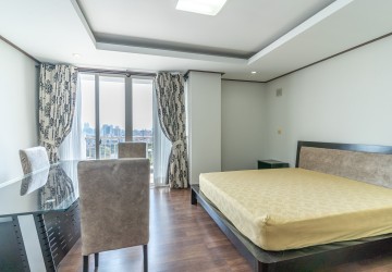 3 Bedroom Condo For Rent - De Castle Diamond, Boeung Kak 2, Phnom Penh thumbnail