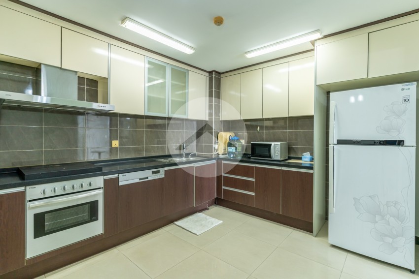 3 Bedroom Condo For Rent - De Castle Diamond, Boeung Kak 2, Phnom Penh