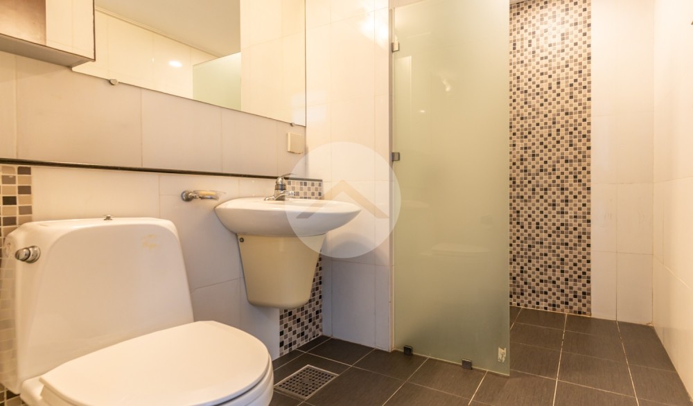 3 Bedroom Condo For Rent - De Castle Diamond, Boeung Kak 2, Phnom Penh - Image 18