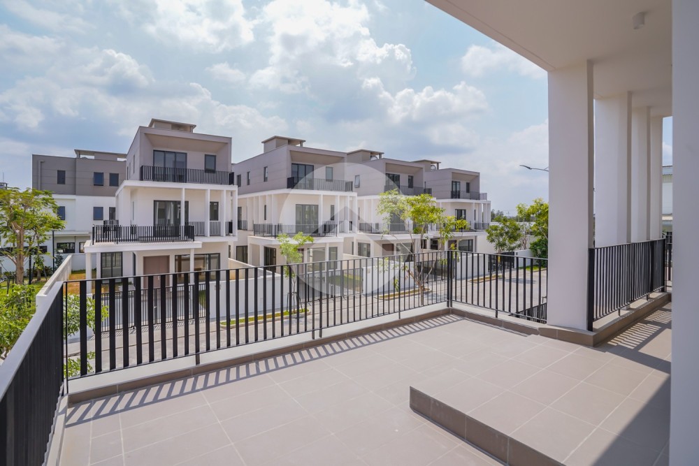 4 Bedroom Villa Klem For Sale - Borey Chankiri, Preaek Kampues, Phnom Penh - Image 18