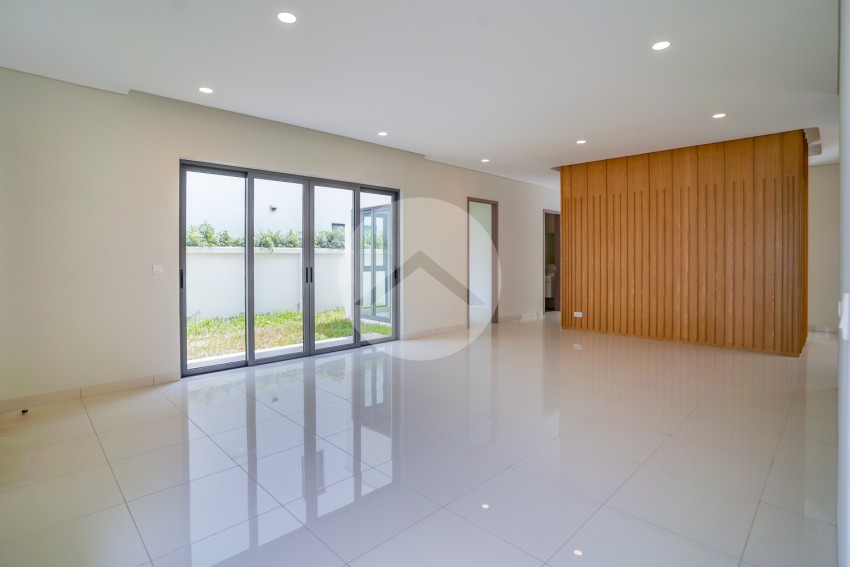 4 Bedroom Villa Odom For Sale - Borey Chankiri, Preaek Kampues, Phnom Penh