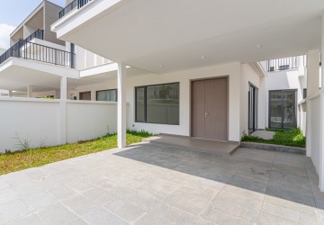 4 Bedroom Villa Plus Thom For Sale - Borey Chankiri, Preaek Kampues, Phnom Penh thumbnail