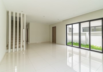 4 Bedroom Villa Plus Thom For Sale - Borey Chankiri, Preaek Kampues, Phnom Penh thumbnail