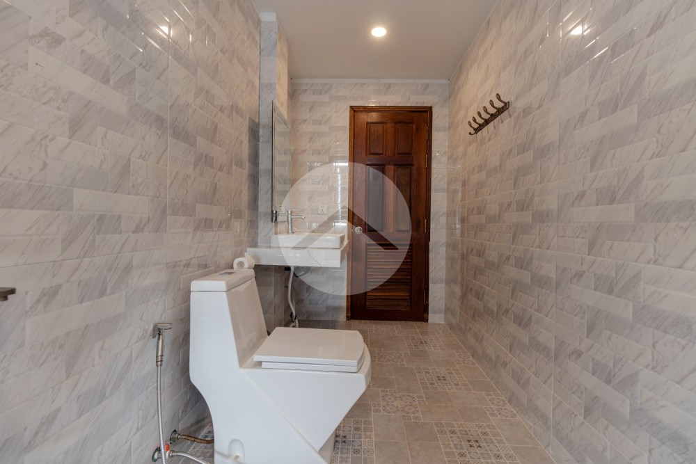 2 Bedroom Apartment For Rent - Svay Dangkum, Siem Reap - Image 16