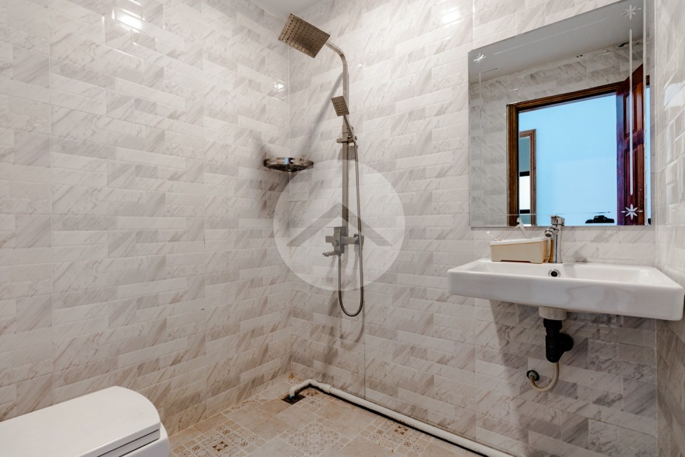 2 Bedroom Apartment For Rent - Svay Dangkum, Siem Reap - Image 17