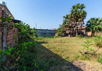 664 Sqm Land For Sale - Sala Kamreuk, Siem Reap thumbnail