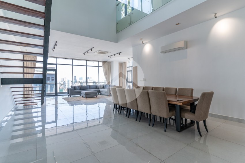 4 Bedroom Duplex Penthouse Serviced Apartment For Rent - BKK1, Phnom Penh