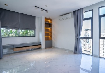 4 Bedroom Duplex Penthouse Serviced Apartment For Rent - BKK1, Phnom Penh thumbnail