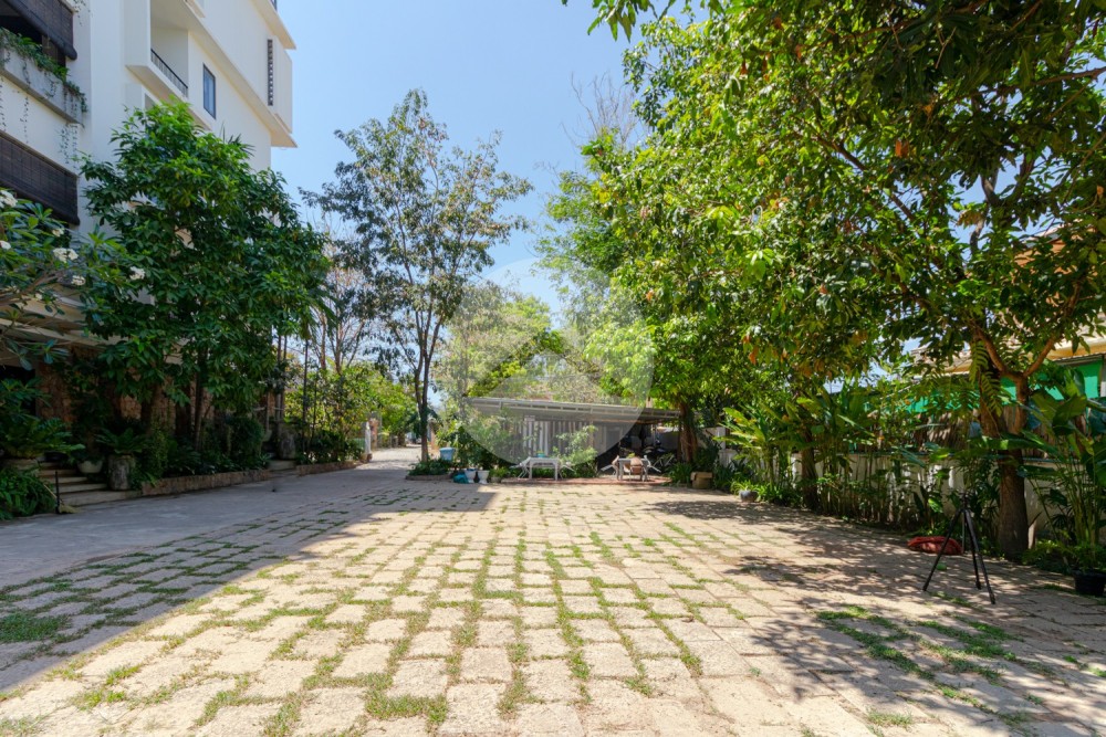 1 Bedroom Apartment For Rent - Svay  Dangkum, Siem Reap - Image 16