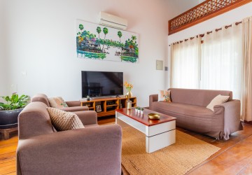 2 Bedroom Wooden House For Rent - Svay Dangkum, Siem Reap thumbnail