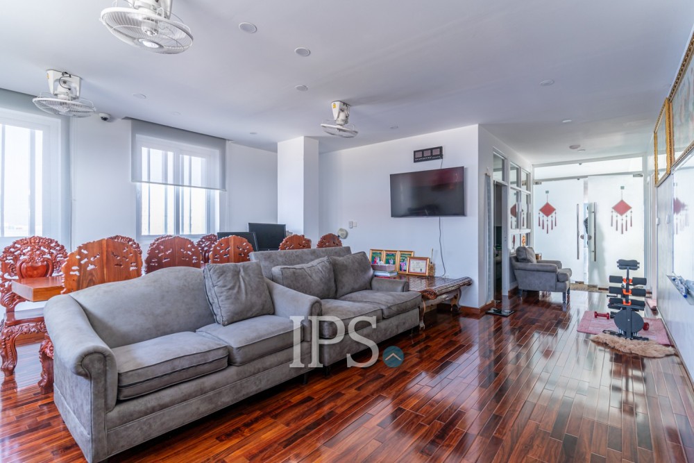 Commercial Building For Rent -  Samraong Kraom, Khan Por Sen Chey, Phnom Penh - Image 2